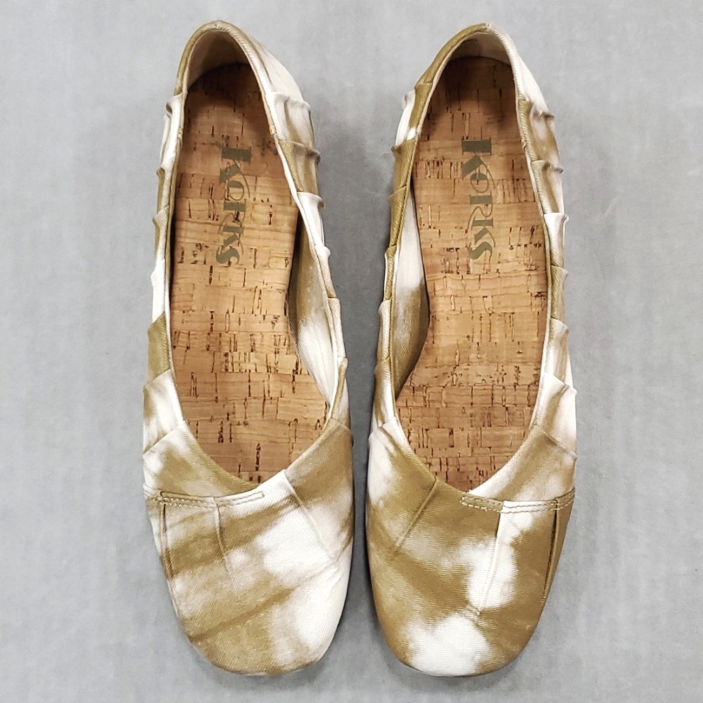 Korks ballet flats women's sz 6.5 olive green white tie dye twill fabric pleats - Picture 1 of 8